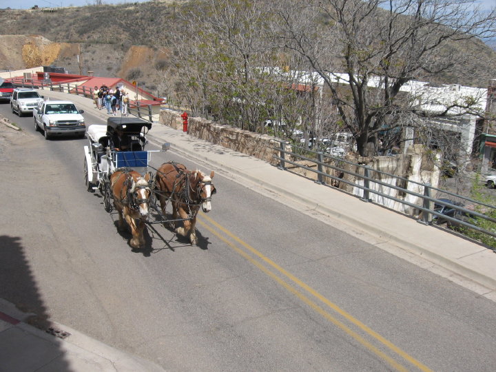 Hell's Amish