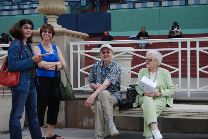 Brian's LA family006