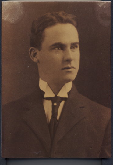 Kennedy 2-4
